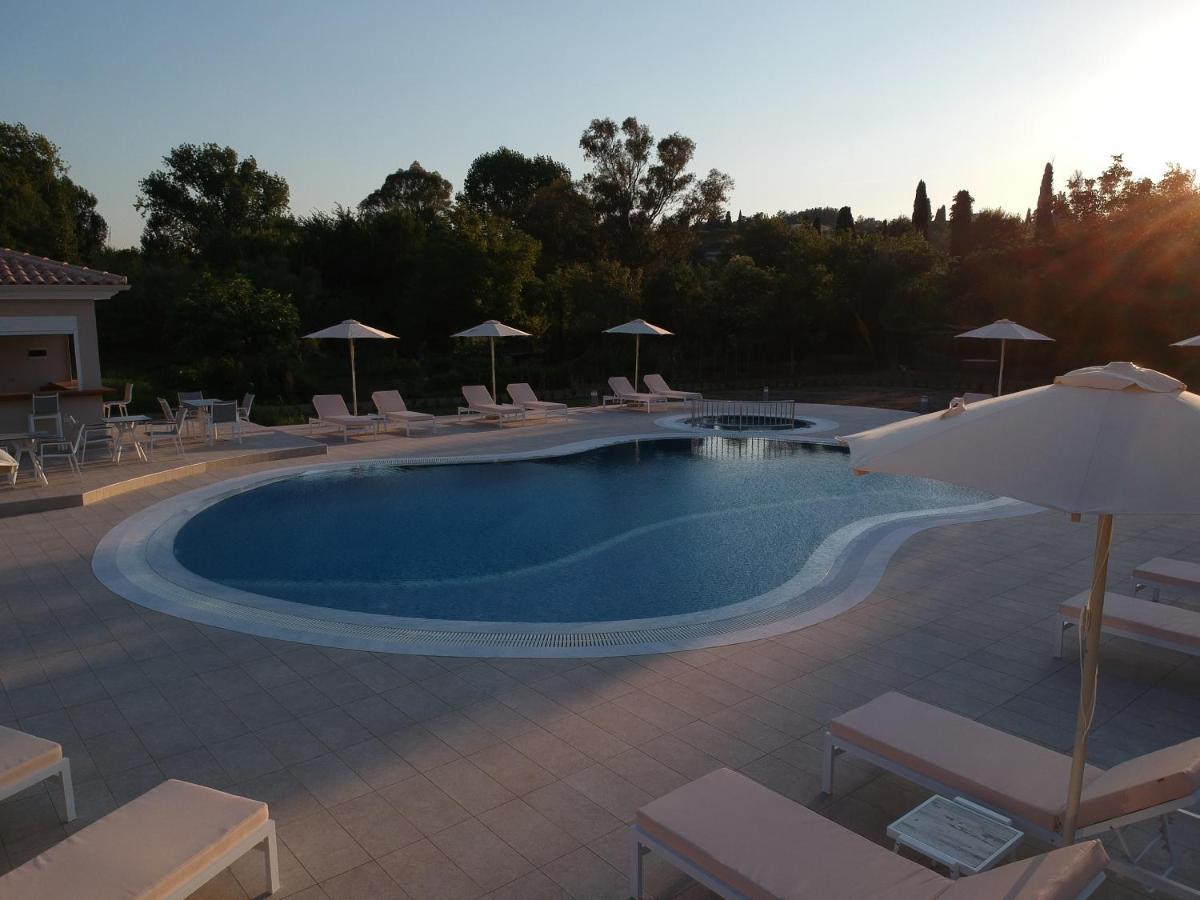 Santos Holidays Dassia  Dış mekan fotoğraf