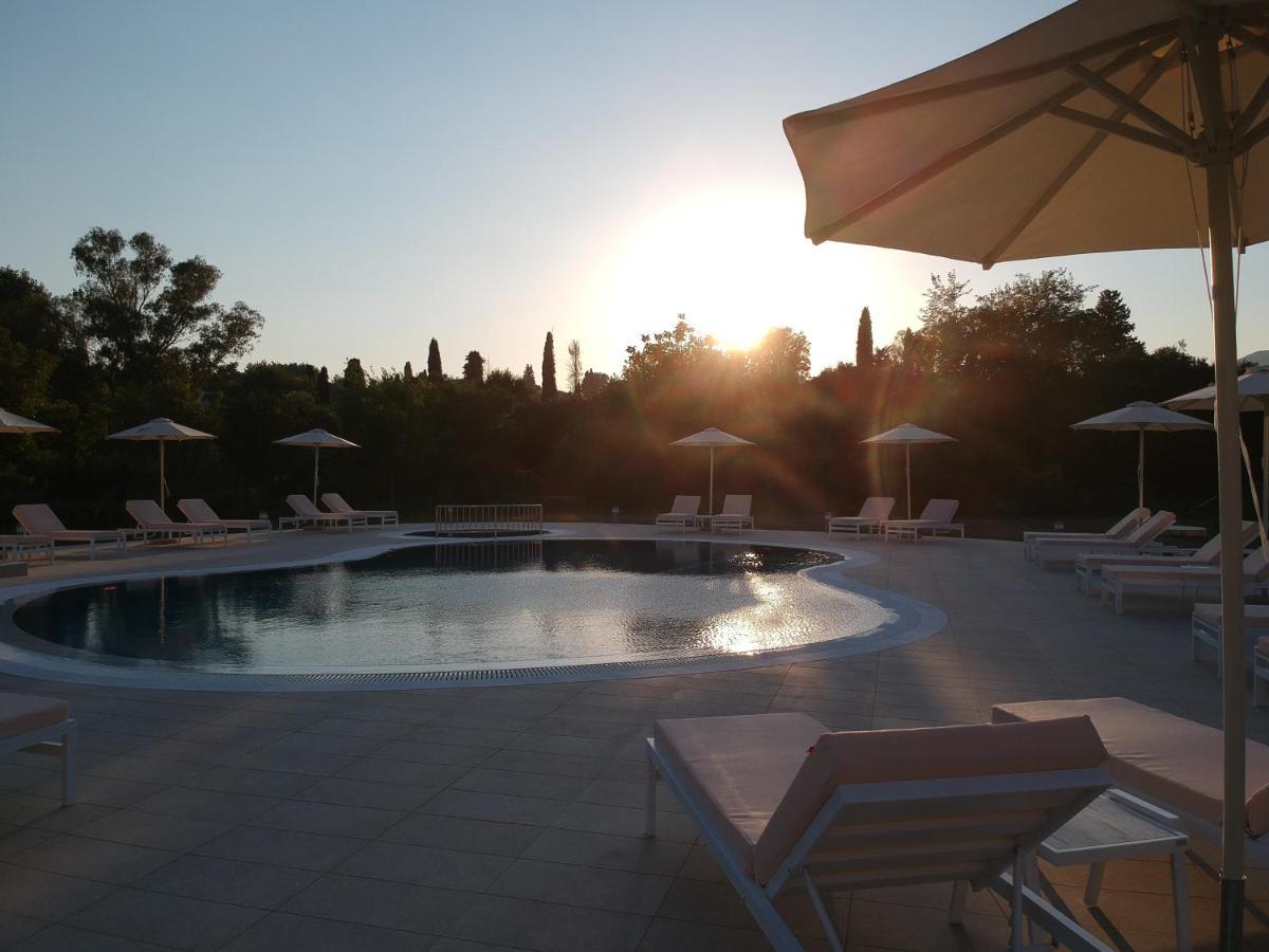 Santos Holidays Dassia  Dış mekan fotoğraf
