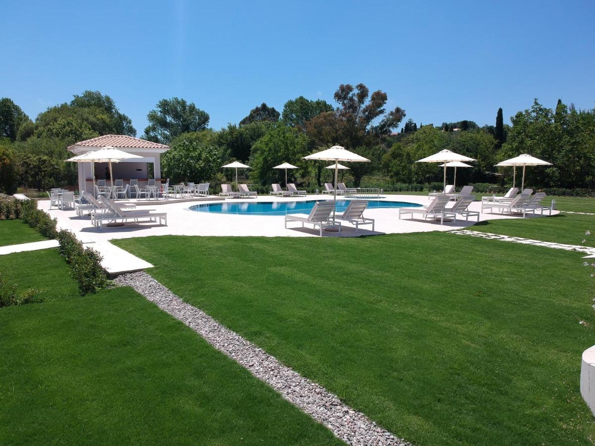 Santos Holidays Dassia  Dış mekan fotoğraf