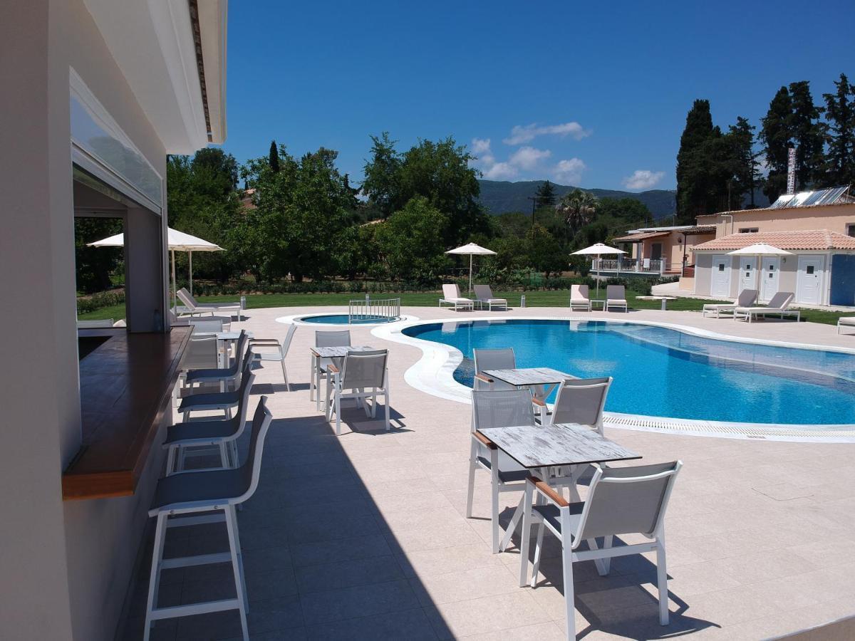 Santos Holidays Dassia  Dış mekan fotoğraf