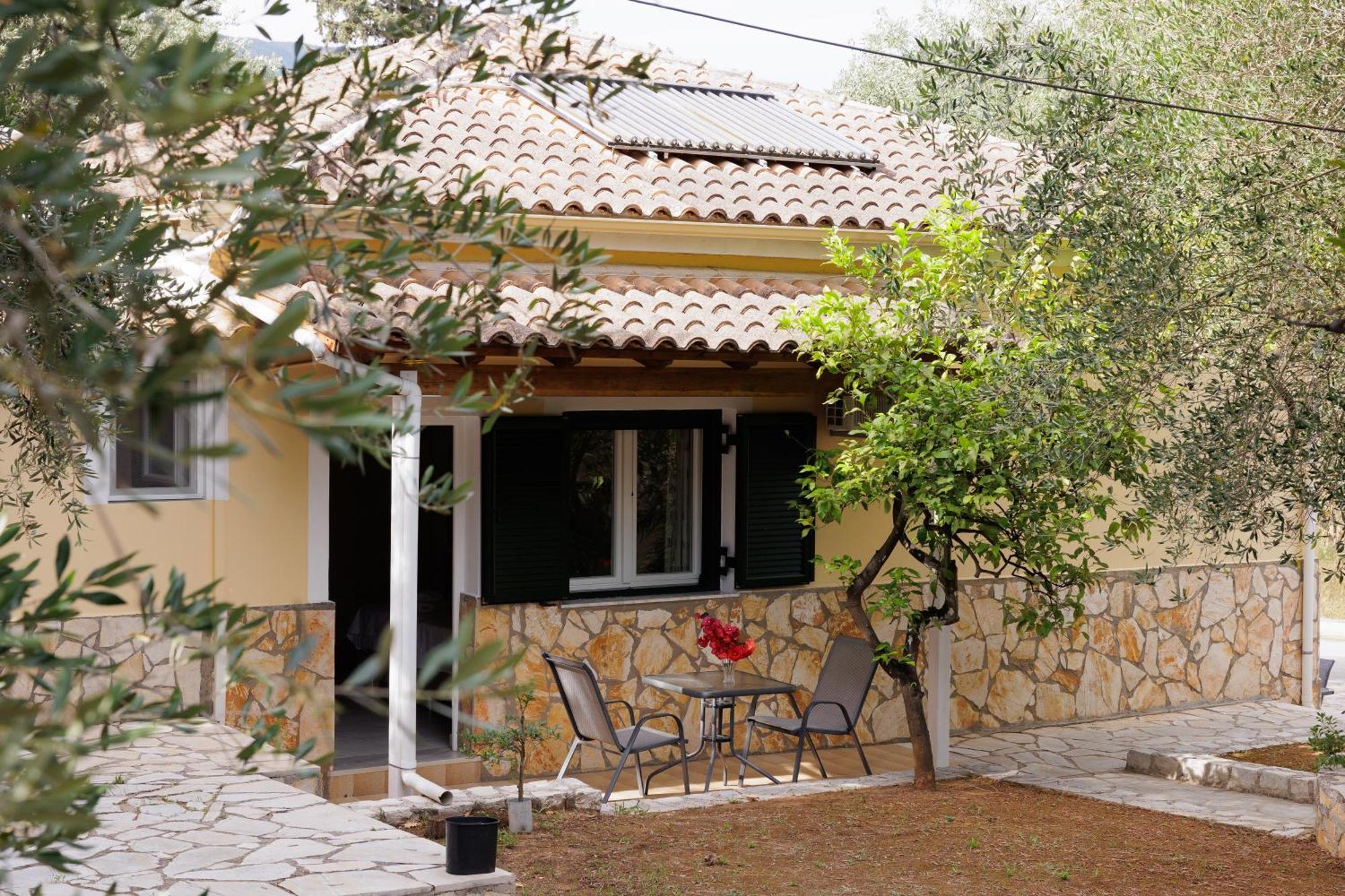 Santos Holidays Dassia  Oda fotoğraf