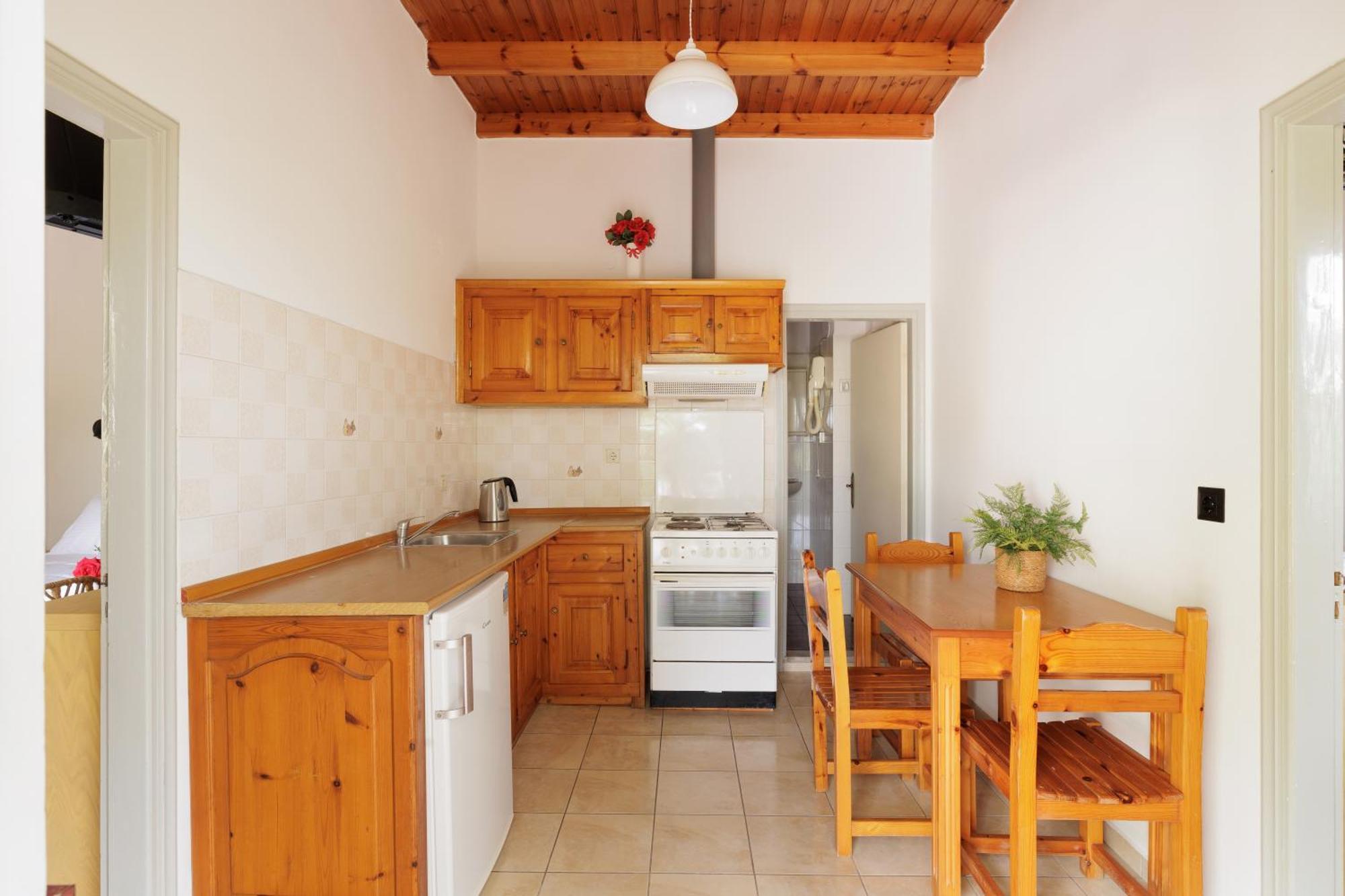 Santos Holidays Dassia  Oda fotoğraf